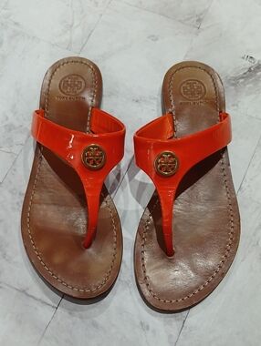 Tory Burch Orange Patent Leather Logo Thong Sandals